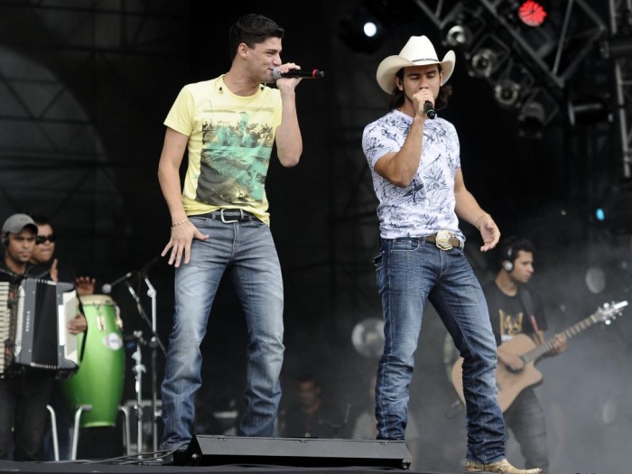 Munhoz e Mariano